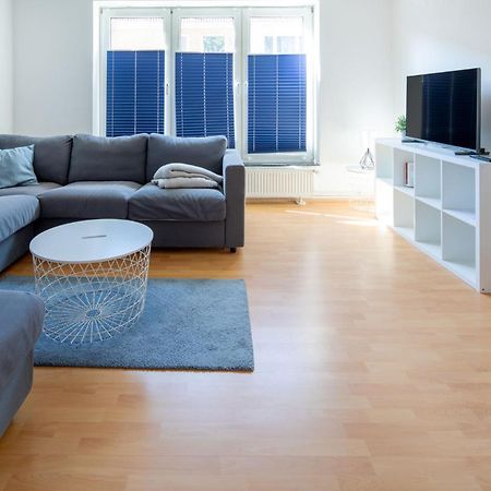 Ferienwohnung Liegeplatz Wilhelmshaven Exterior photo